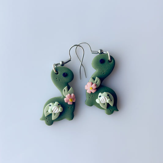 FROG LILYPAD DINO EARRINGS (BRONTO)