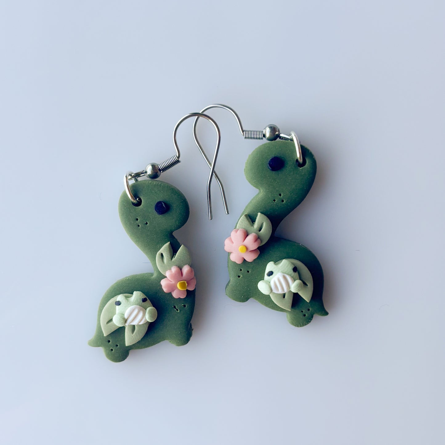 FROG LILYPAD DINO EARRINGS (BRONTO)