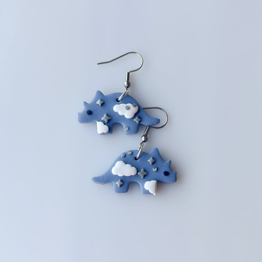 CLOUDY DINO EARRINGS (TRICERATOPS)