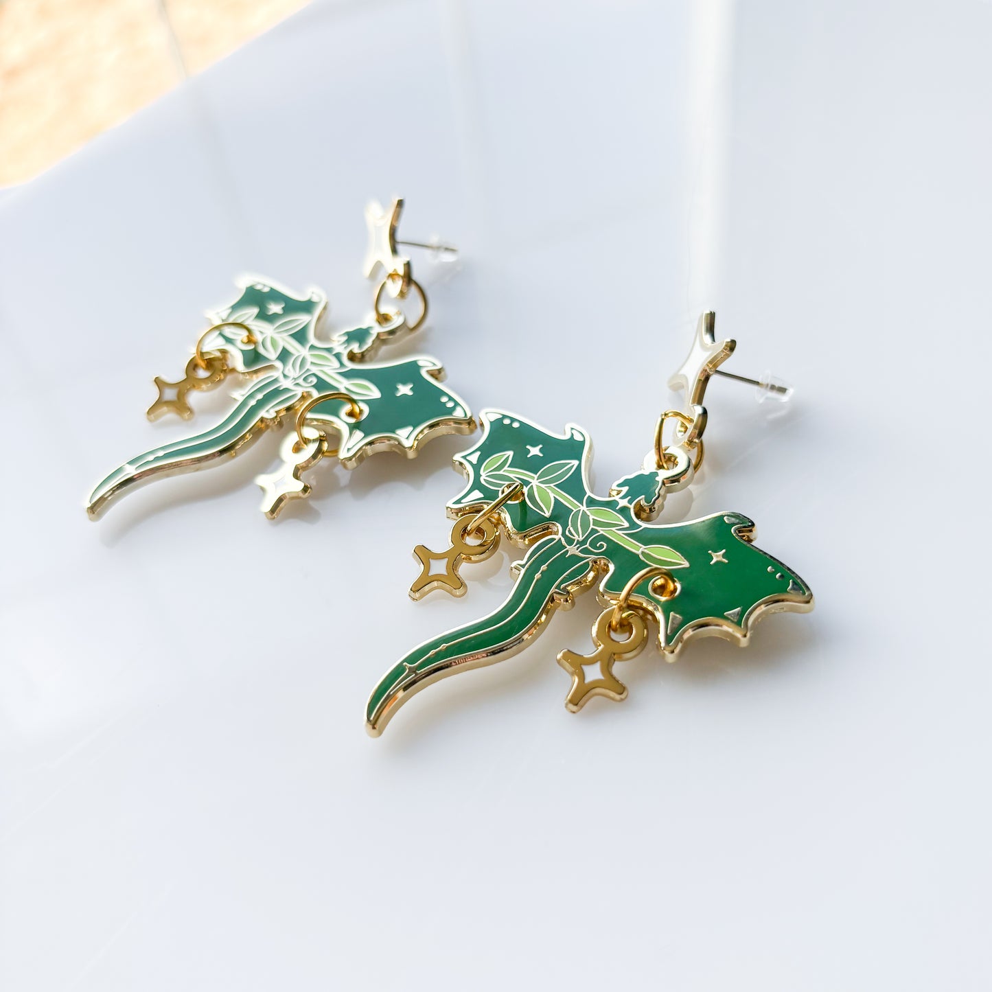 DISCOUNTED - GREEN VINE DRAGON METAL EARRINGS