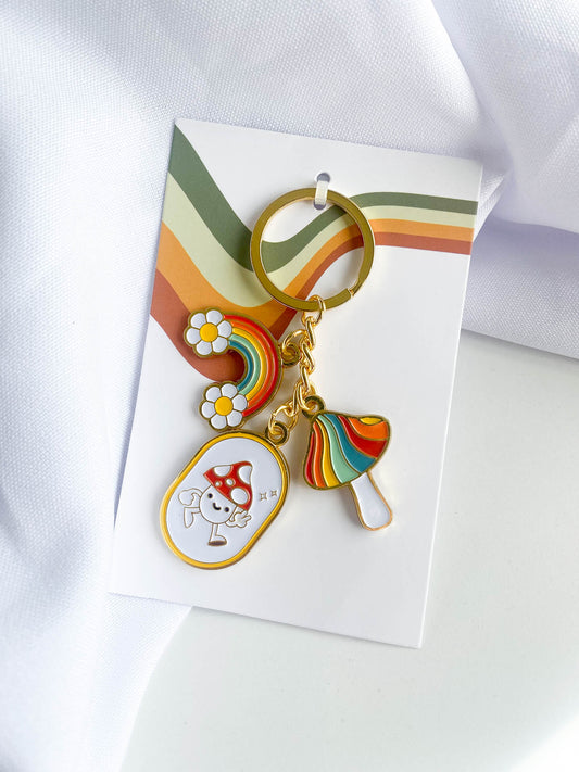 HAPPY MUSHROOM & RAINBOWS KEYCHAIN