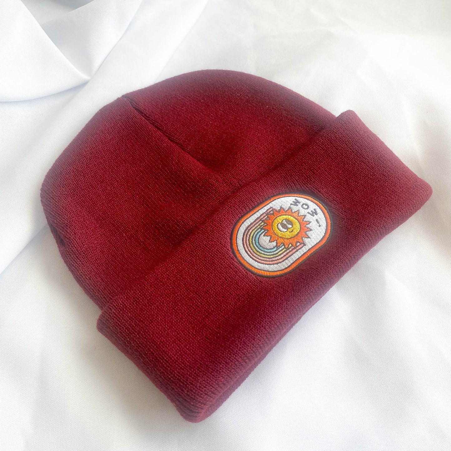 'WOW' BURGUNDY BEANIE